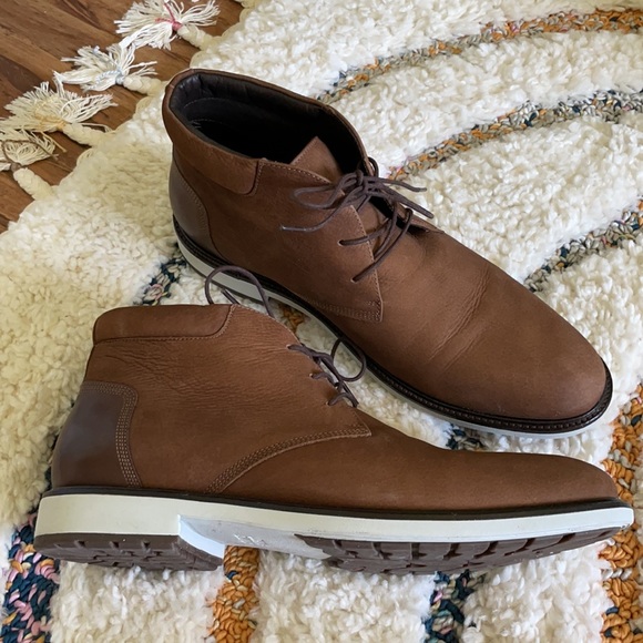 Johnston Murphy Lockwood Chukka Shoes 